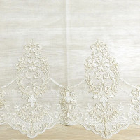 Тканина для тюлю з вишивкою Grand Design 33166-02